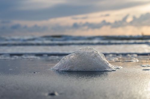 lake sea foam