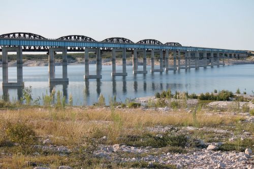 lake water bridge