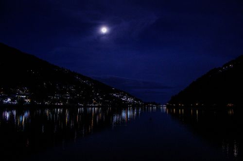 lake moon night