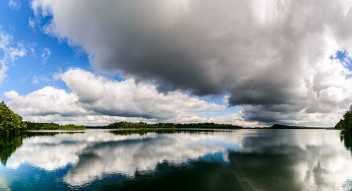 lake sky reflection