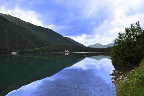 lake mountain sky