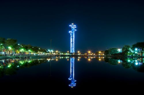 lake reflection beijing