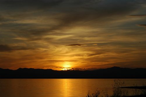 lake sunset golden