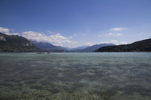 lake annecy mountains