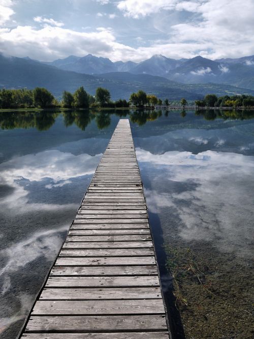 lake mountain landscape