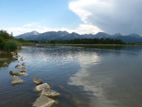 lake mountains lakes