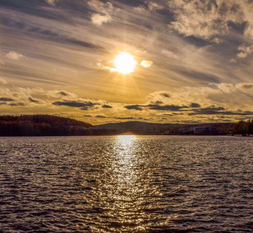 lake sky water