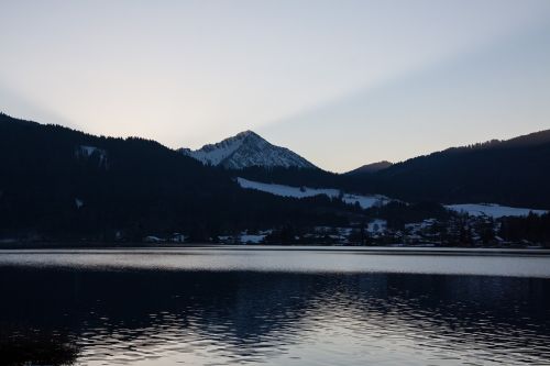 lake mountains panorama