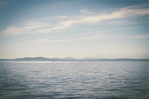 lake water boats