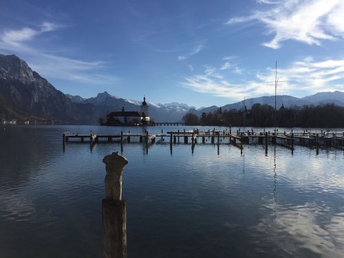 lake castle alps