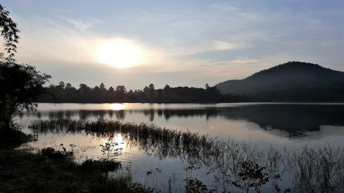 lake dawn reflection