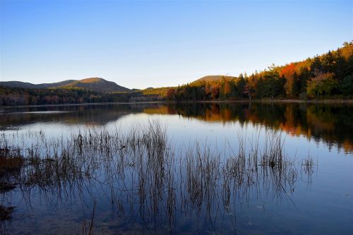 lake mountains reflection