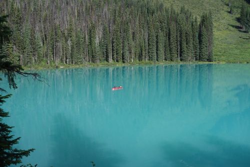 lake turquoise water
