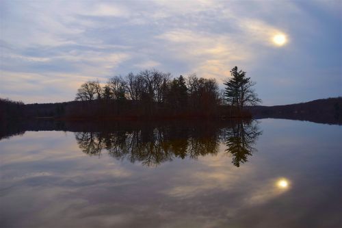 lake trees sun