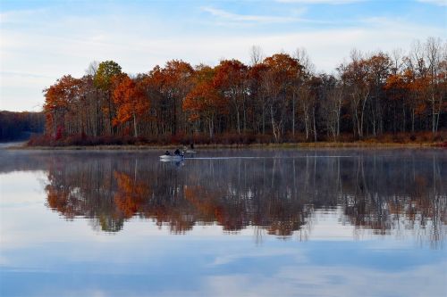 lake morning fall