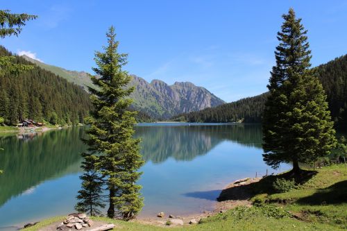 lake mountain landscape mirror image