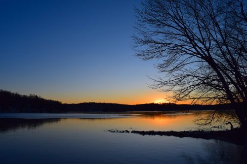 lake sunset frozen