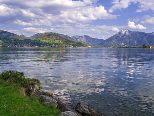 lake  sky  mountains