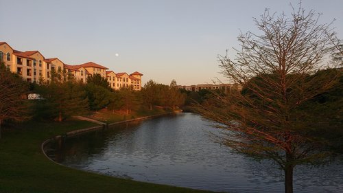 lake  apartment  sunset