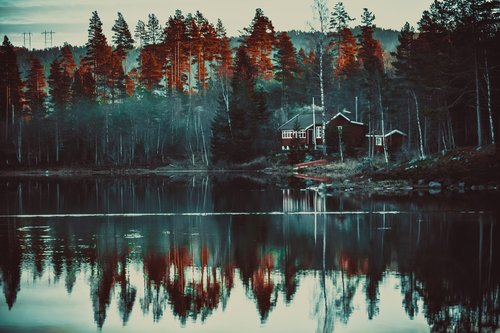 lake  autumn  cottage