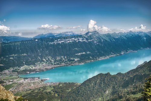 lake  brienz  switzerland