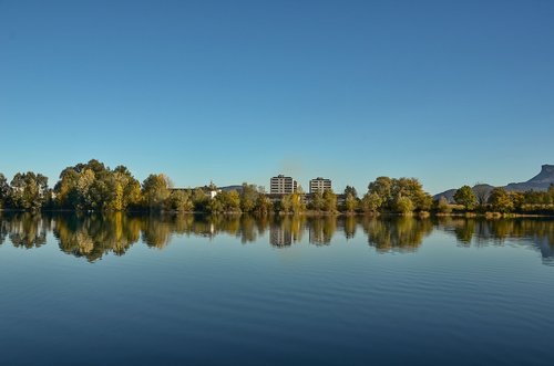 lake  mirroring  nature