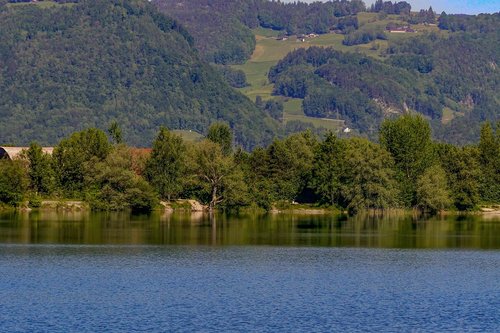 lake  mirroring  nature