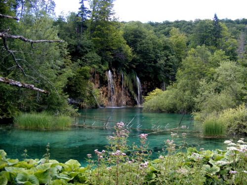 lake plitvice blue