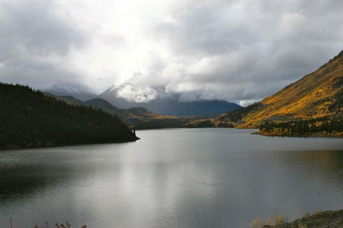 lake mountain nature