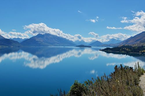 lake the scenery blue sky