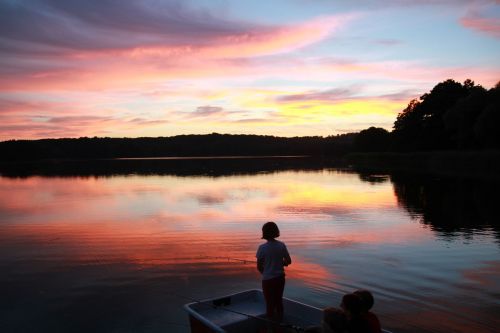 lake rest nature