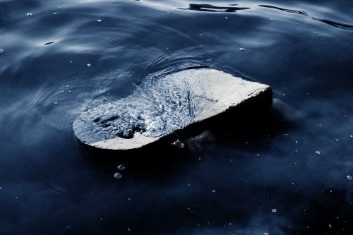 lake stone drowned