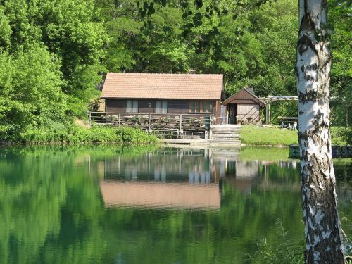 lake fishing house nature