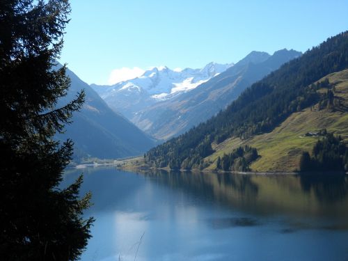 lake mountains south tyrol