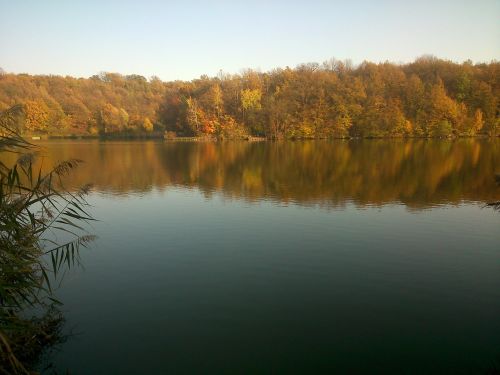 lake deseda water