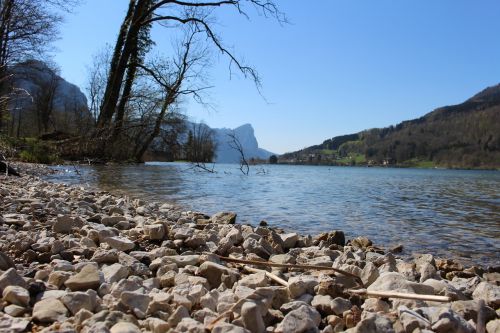 lake mondsee austria