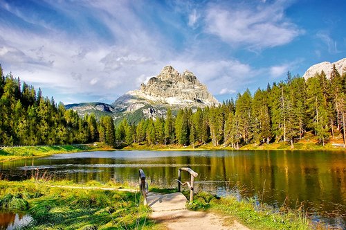 lake antorno  dolomites  bergsee