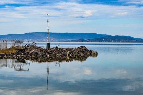 lake balaton  autumn  lake