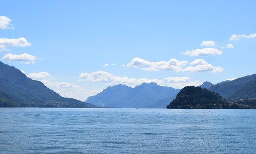 lake como  italy  water