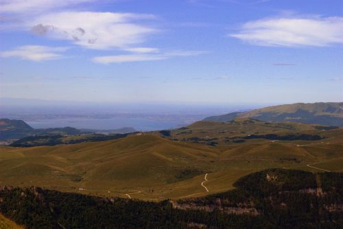 lake garda mountain landscape