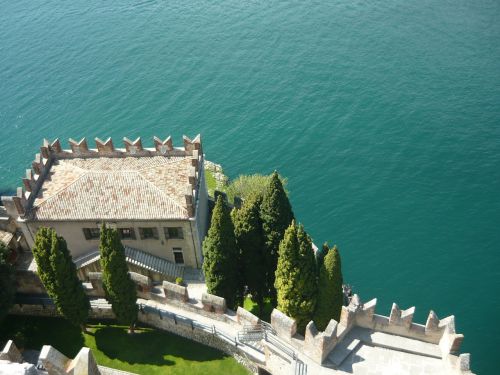 lake garda lake landscape