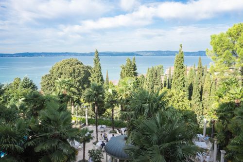 lake garda italy europe