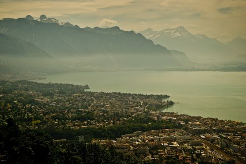 lake geneva switzerland holidays