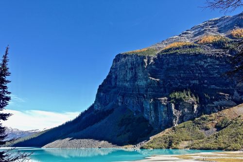 lake louise canada mountain