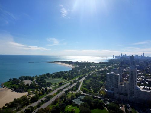 lake michigan chicago skyline