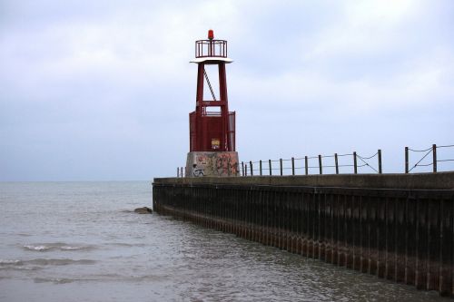 lake michigan water pier