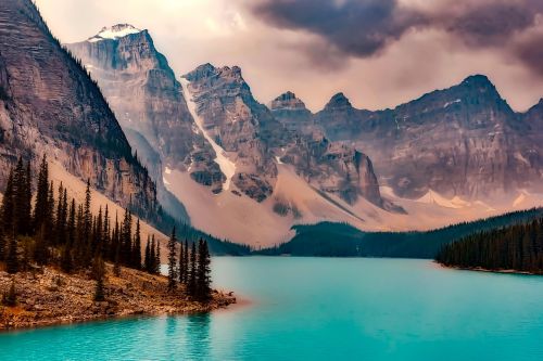 lake moraine canada mountains