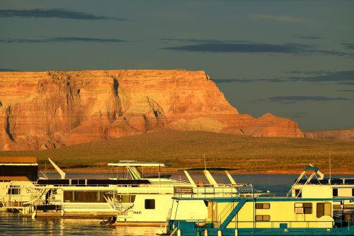 lake powell houseboat marina