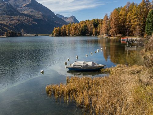 lake sils graubünden switzerland