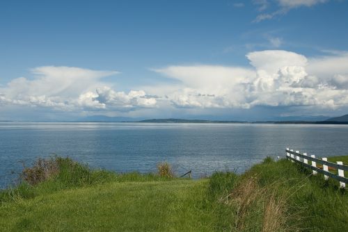 lakeside lake fence